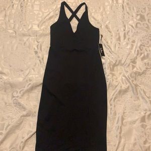 L black midi dress